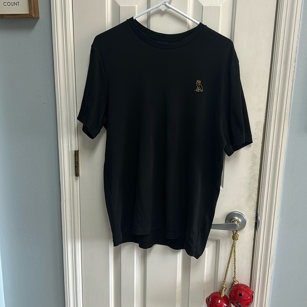 Drakes October’s Very Own black t-shirt, large